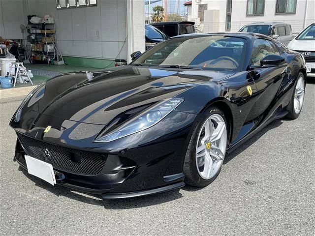 Ferrari 812 GTS